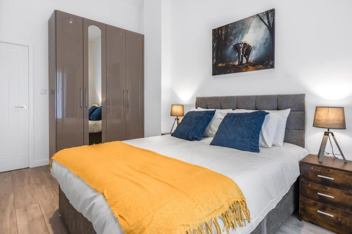 Lovely 1 Bedroom Apartment In Central Woking Exteriér fotografie